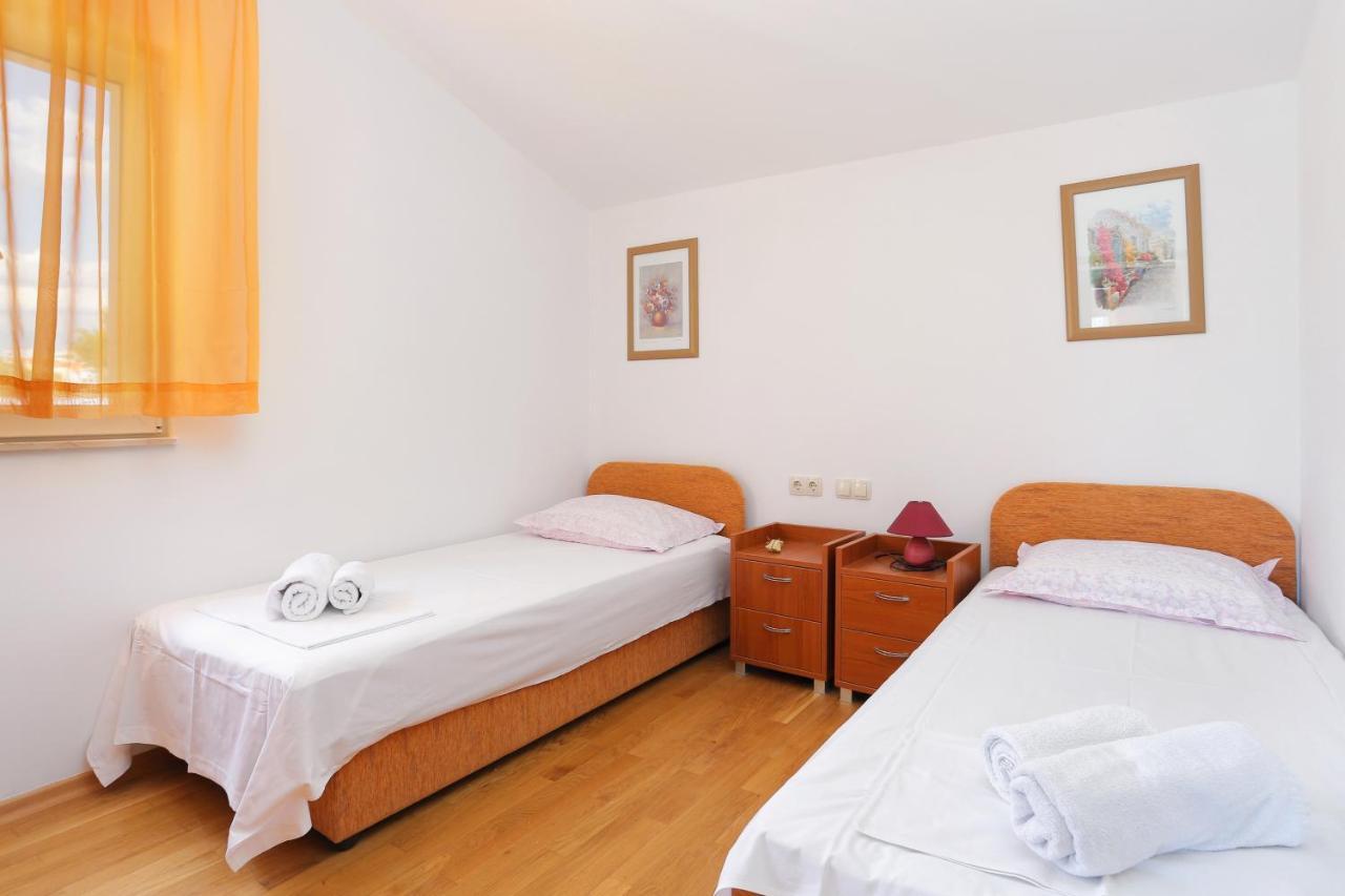 Apartments By The Sea Seget Vranjica, Trogir - 13771 Exterior photo