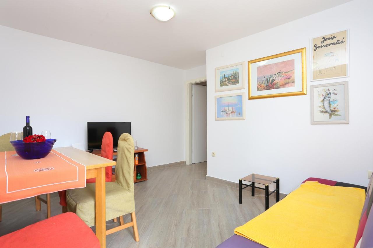 Apartments By The Sea Seget Vranjica, Trogir - 13771 Exterior photo